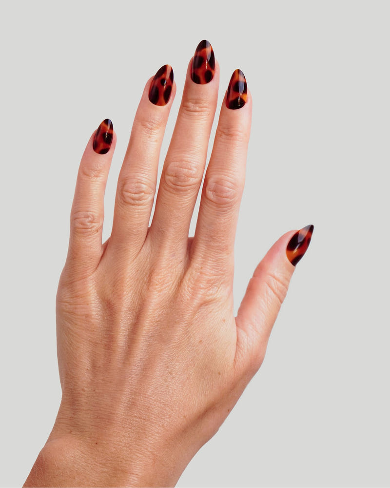Wild Heart Short Almond Soft Gel Press Ons