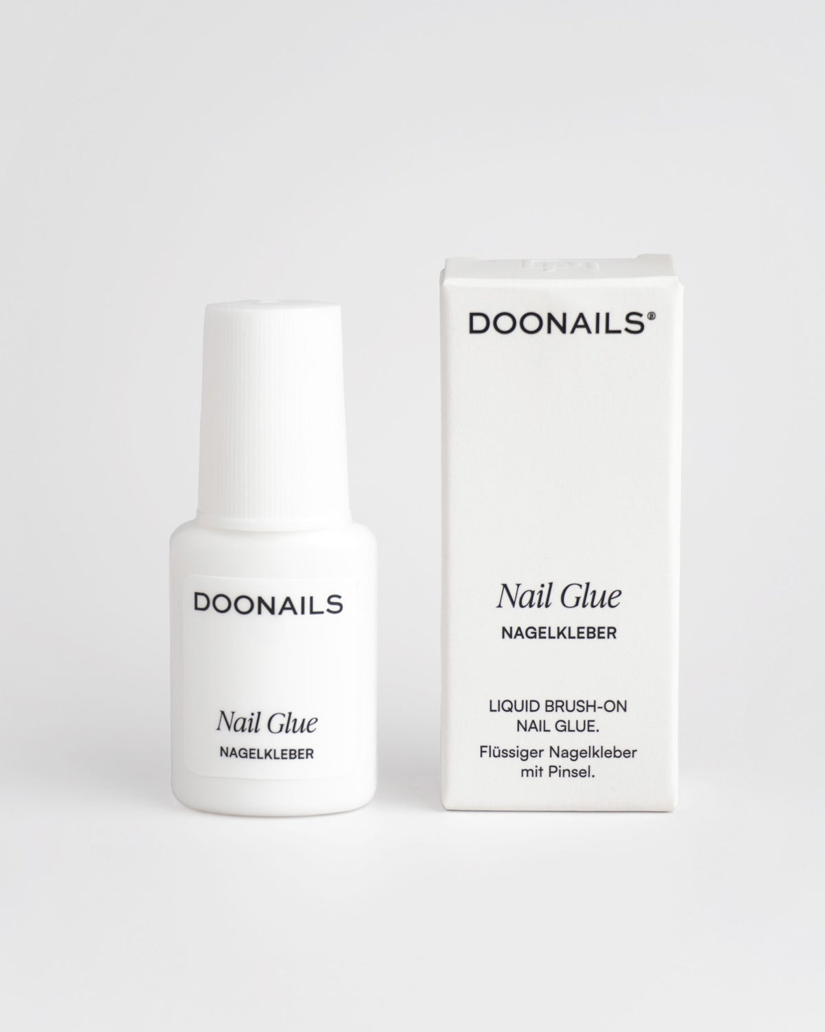 Nagelkleber