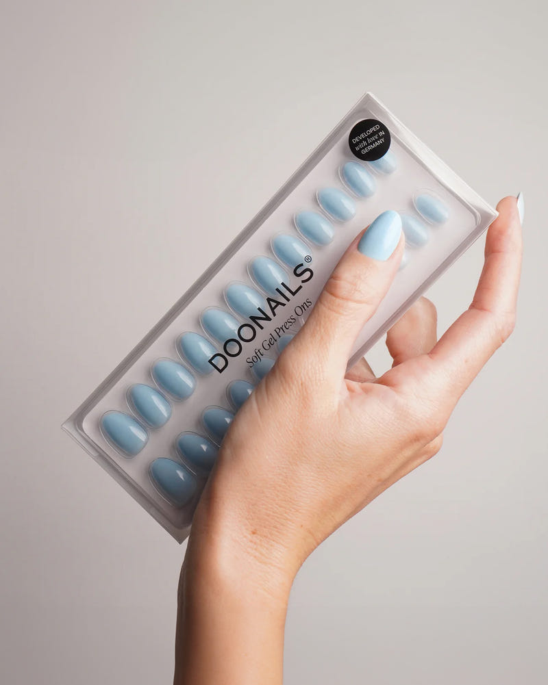 Baby Blue Short Round Soft Gel Press Ons - Doonails