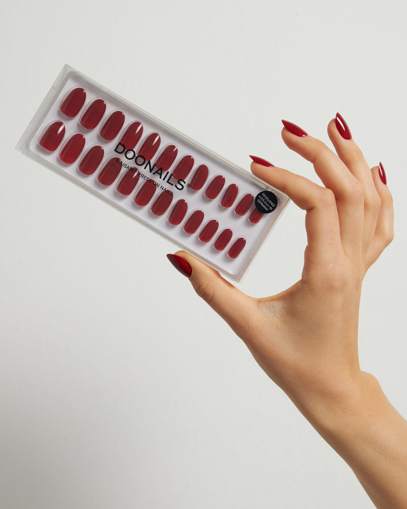 Mon Cheri Medium Round Soft Gel Press Ons - Doonails