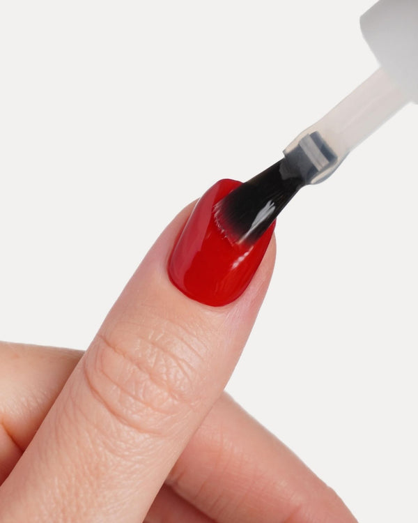 Optional: UV Top Coat auftragen