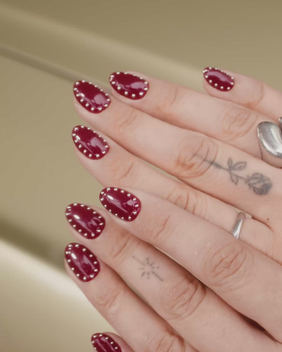 Rock It Red Short Round Soft Gel Press Ons